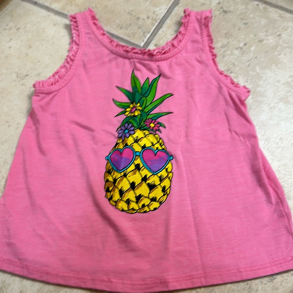 Girls Chaser size 4 pineapple tank
